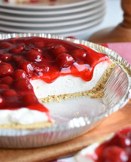 Easy No-Bake Cherry Cheesecake