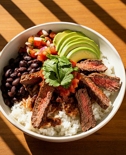 Chipotle Beef Bowl Recipe – Delicious & Customizable