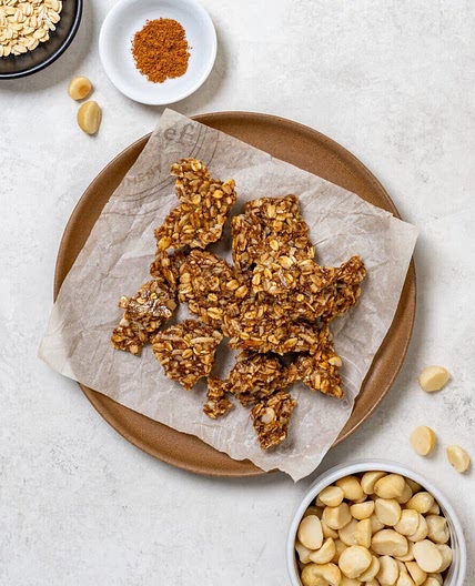 Honey and Macadamia Nut Clusters