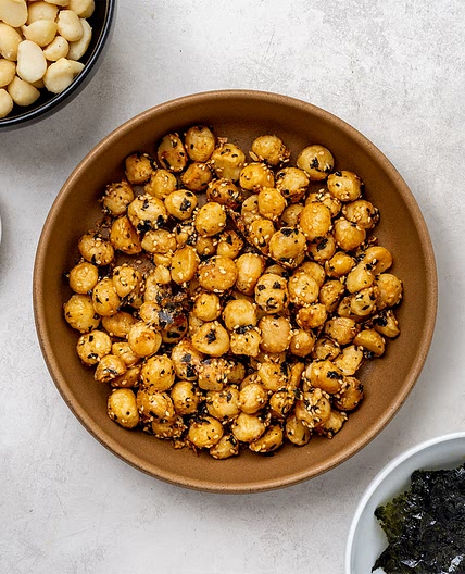 Roasted nori and sesame macadamias