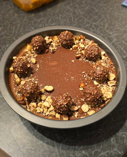 Ferrero Rocher Nobake Cheesecake