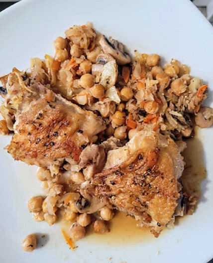 One Pan Chicken, Chickpeas and Cabbage
