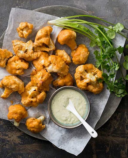 Cauliflower buffalo bites