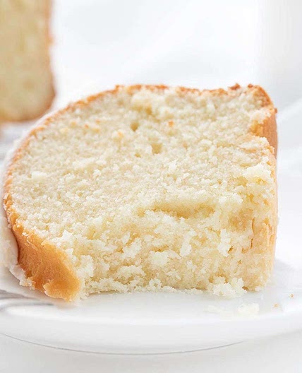 D'licious Gluten Free Vanilla Bundt Cake