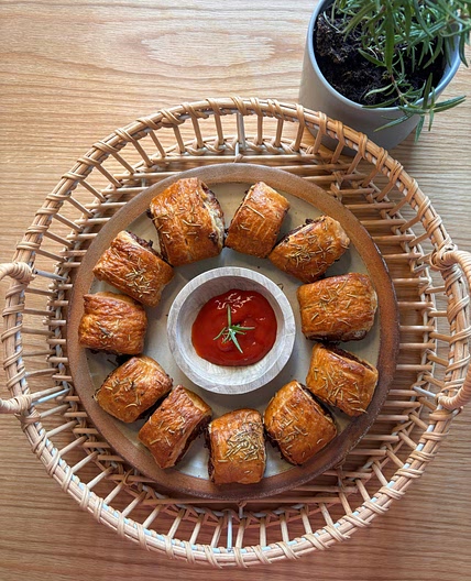 Air Fryer Sausage Rolls
