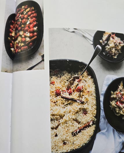 Baked rice with confit tomatoes and garlic