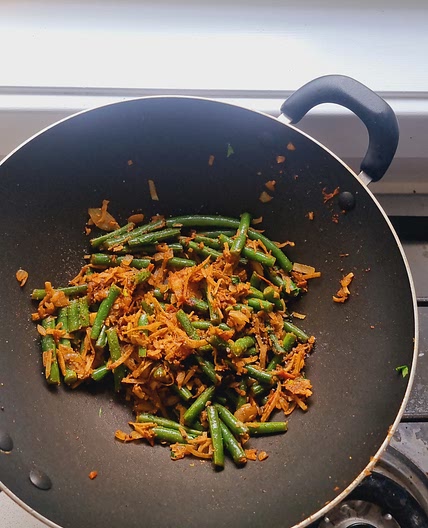 💚 Green beans and coconut
