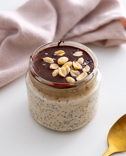 Snickers Overnight Oats