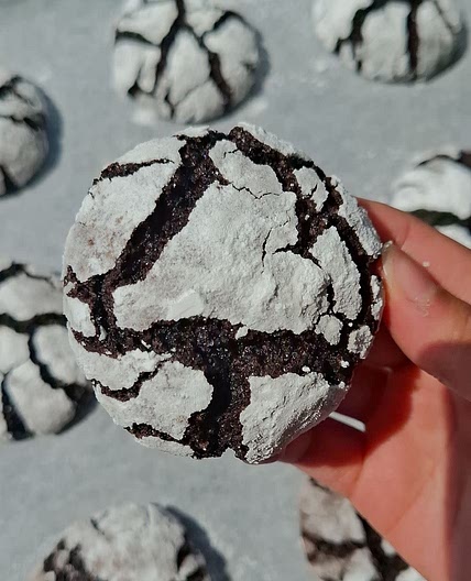 Chocolate Crinkle Cookies