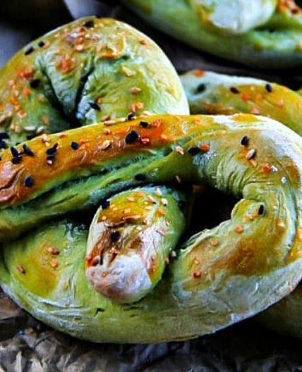 Green Tea Soft Pretzels