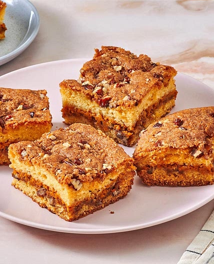 Pumpkin Coffee Cake