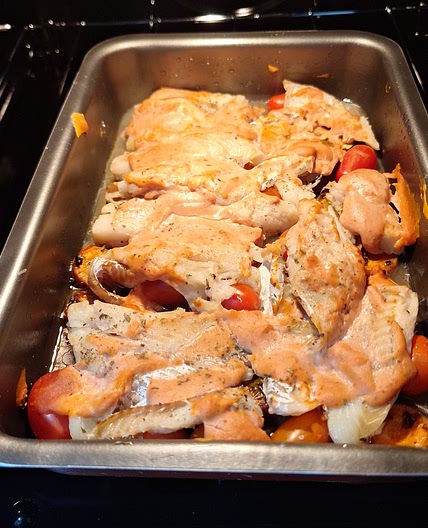 Polaca gratinada com legumes