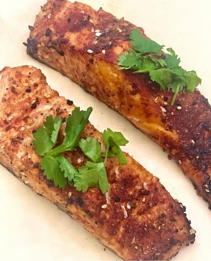 Broiled Seasoned Salmon