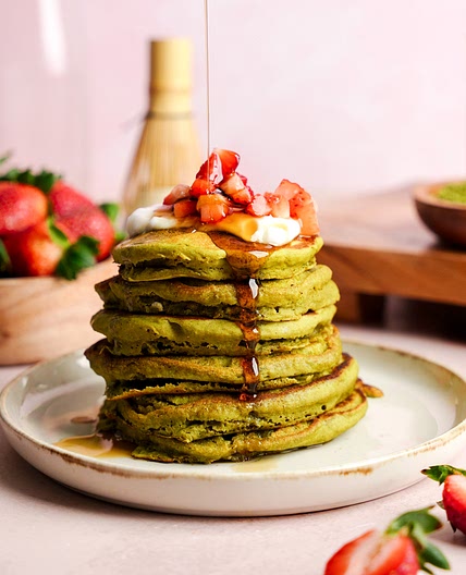 The Best Fluffy Vegan Matcha Pancakes
