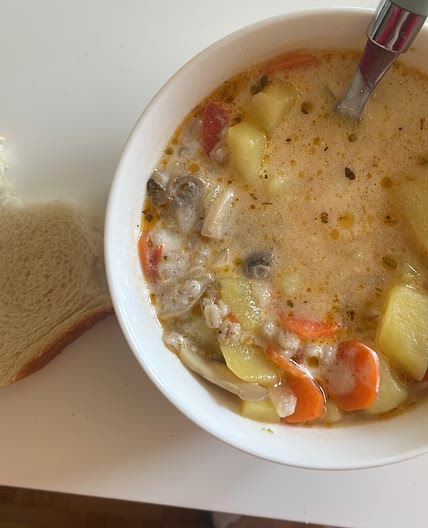 Mushroom and Barley Soup (Vegetarian)