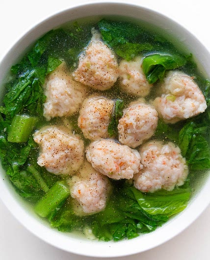 Vietnamese Mustard Green Soup with Shrimp Balls (Canh Cai Be Xanh Nau Tom Bam)