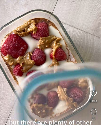 High Protein PB +J Overnight Oats