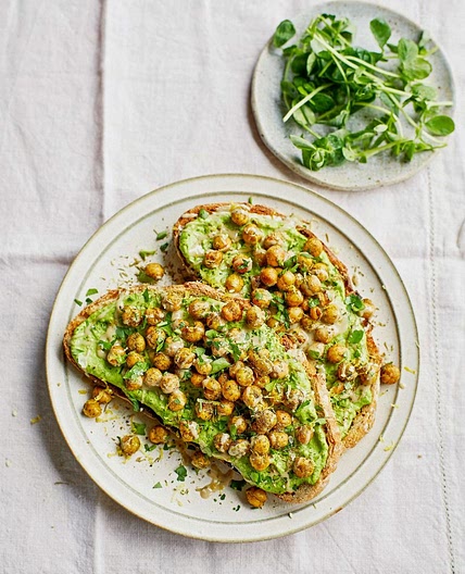 Crispy chickpeas on green toast