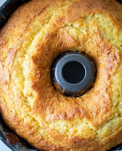 Best Banana Pudding Bundt Cake