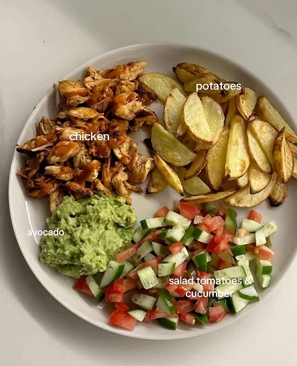 Chicken Strips, Avo and Fresh Salsa