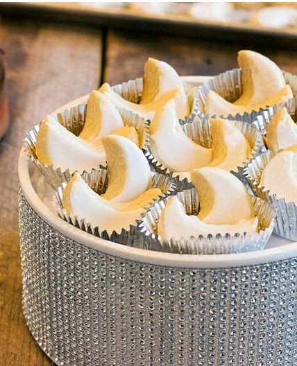 Maggiano's Vera's lemon cookies