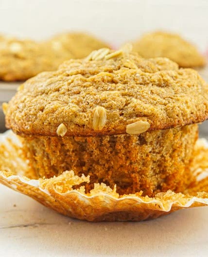 Bakery Style Oatmeal Muffins