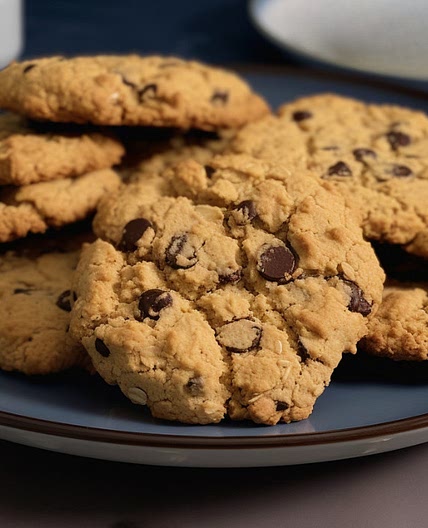 Peanut Butter & Chocolate Chip Cookies