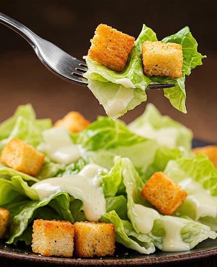 Classic Caesar Salad Recipe – Easy & Homemade | Sharp Blades