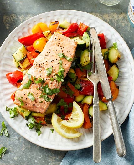 Air Fryer Salmon and Vegetables