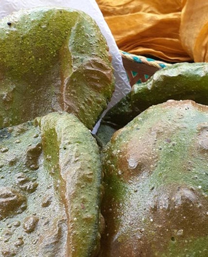 पालक पूरी (Palak Puri recipe in Hindi)