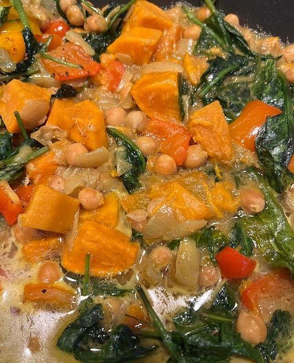 Chickpea & Sweet Potato Curry 