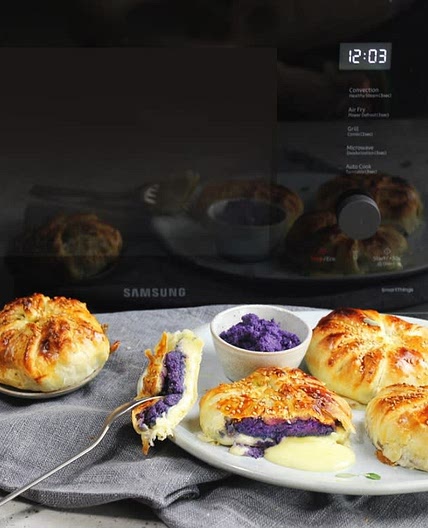 Tomini e pesto di cavolo rosso in crosta di sfoglia