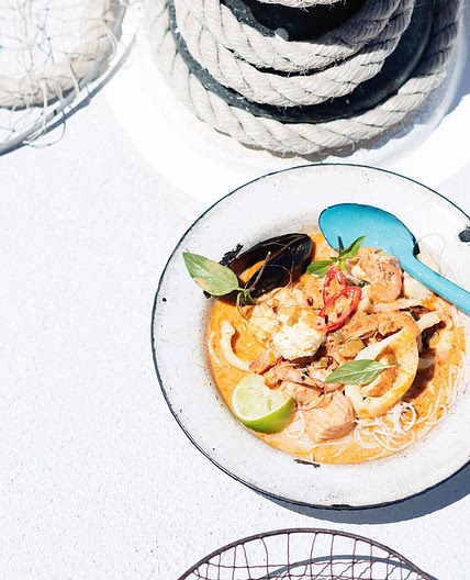 Easy Seafood Laksa Recipe | Woolworths
