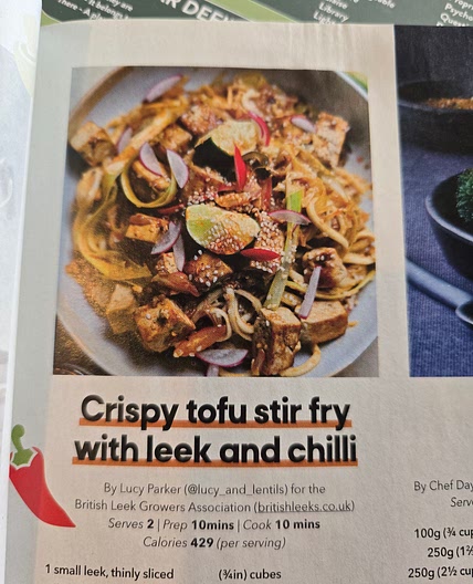 Crispy tofu stir fry with leek and chilli