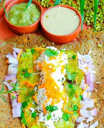मूंग दाल डोसा (Moong Dal Dosa recipe in Hindi)
