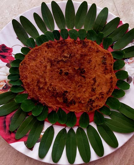 स्पेशल आटा लहसुन चीला (Special aata lahsun cheela recipe in Hindi)