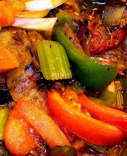 Island-Style Beef Tomato