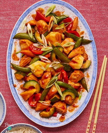 Slow Cooker Sweet and Sour Chicken | Slimming & Weight Watchers Friendly