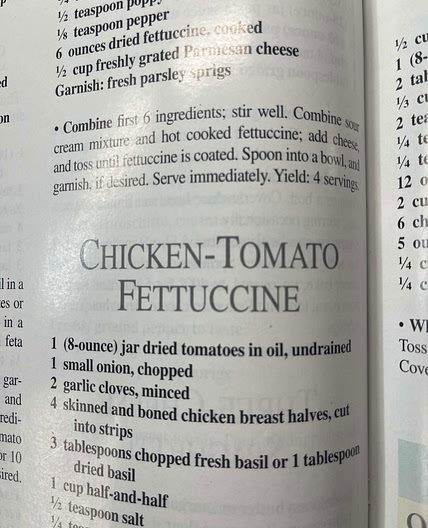 Chicken-Tomato Fettuccine 