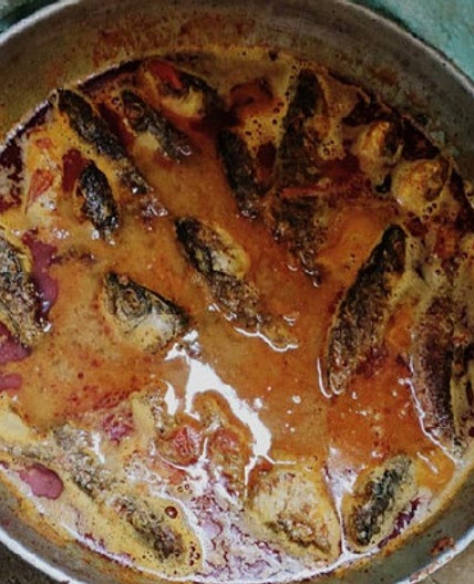 Desi kadhi Machhali., देसी कढ़ाई मछली
