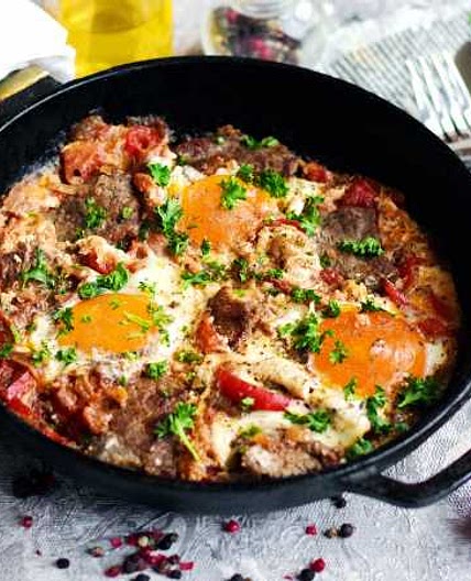 Scrambled eggs with Parmesan and dried meat