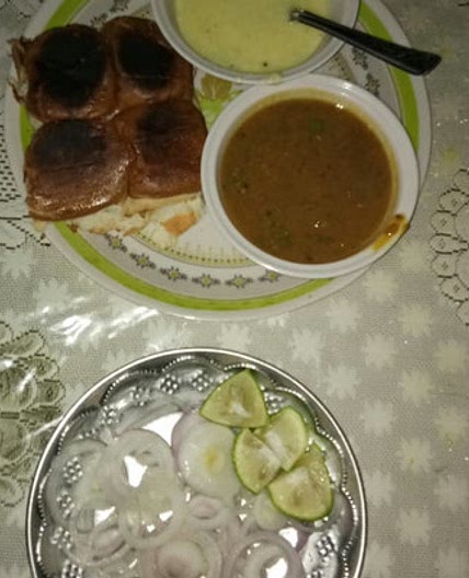 पाव भाजी (pav bhaji recipe in Hindi)