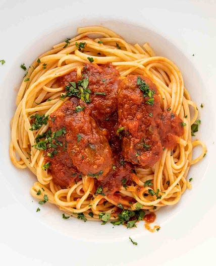 Restaurant Style Spaghetti Sauce with Sausage