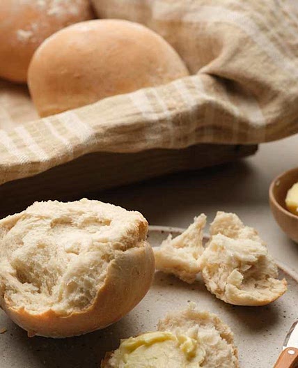 Basic bread rolls