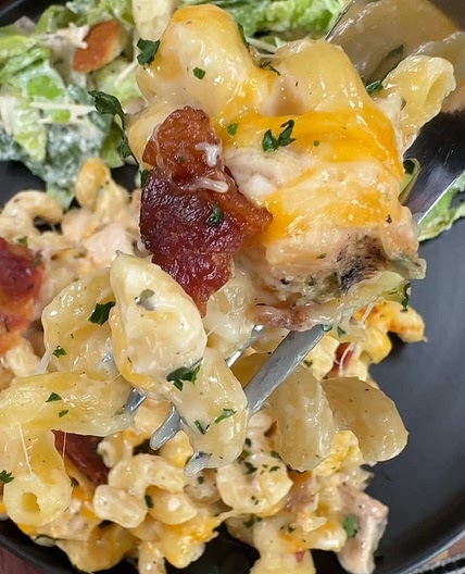Balanced Chicken Bacon Ranch Alfredo Pasta Bake
