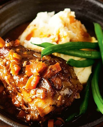 Slow-cooker Guinness lamb shanks