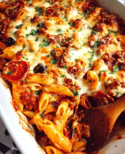 Supreme Pizza Pasta Bake