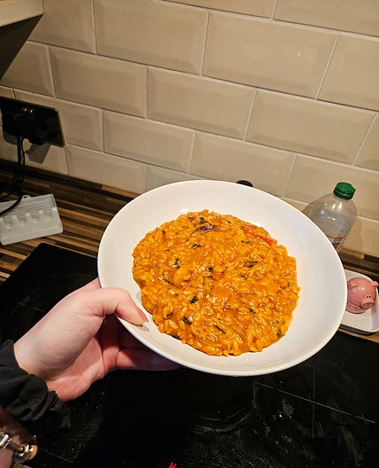 One Pot King Prawn, Pepper & Pesto Orzo