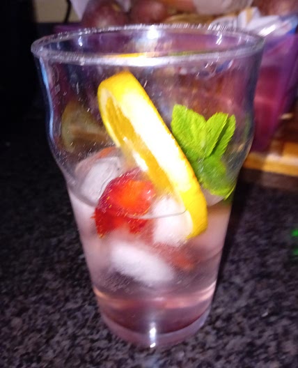 Fruity Pimm's Cup