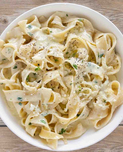 Fettuccine Alfredo